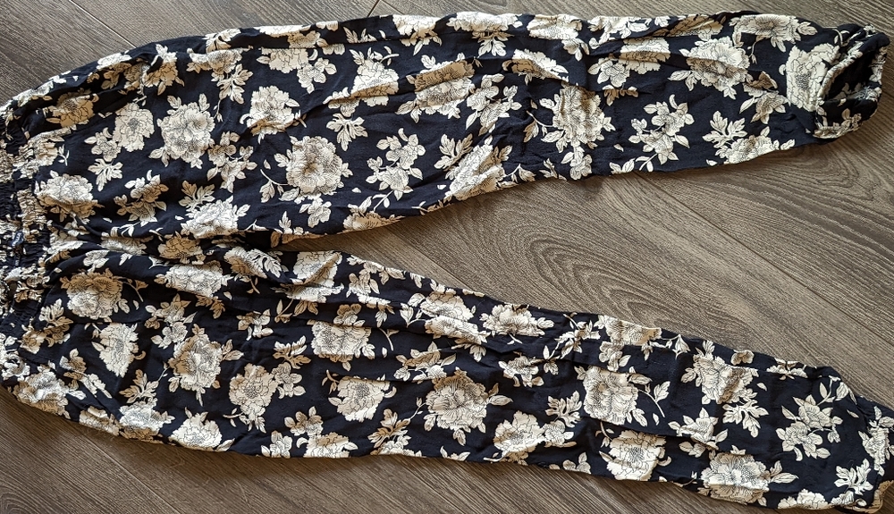 Brandy Melville pants